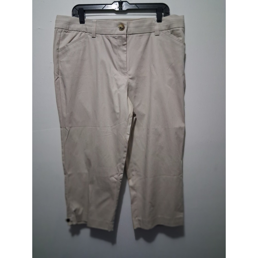 Counterparts Women's Khaki Color Capri Pants Size 14 Beige Cropped Trousers